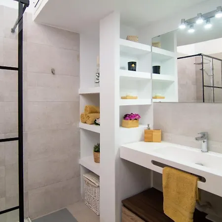 Feratico Cruz Centro סנטה קרוז דה טנריף